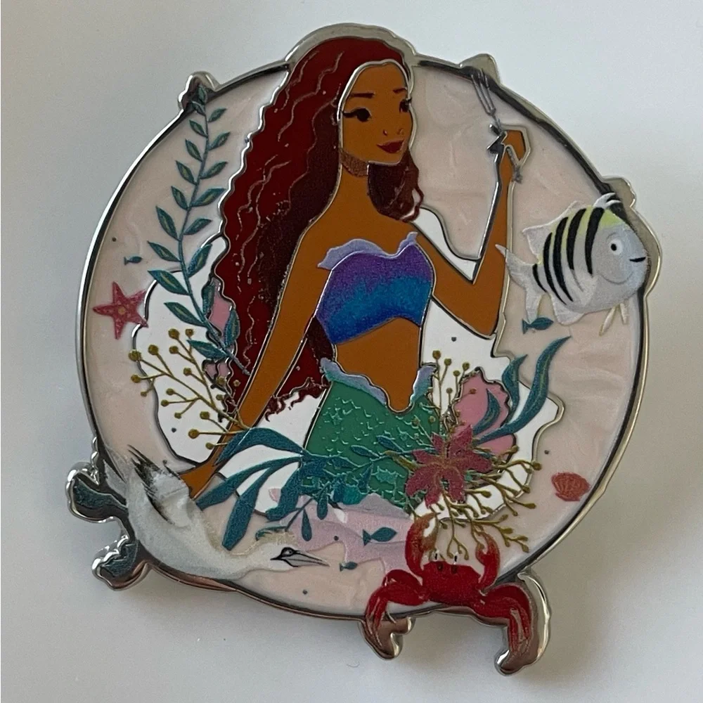 Disney Princess Ariel Trading Pin - Picture 3 of 4